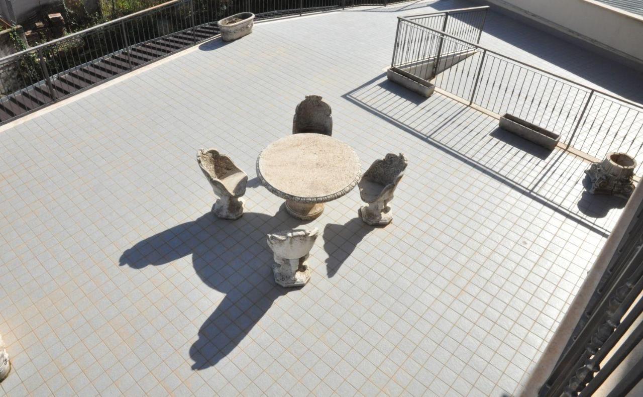 Albergo Rio Canistro Kültér fotó